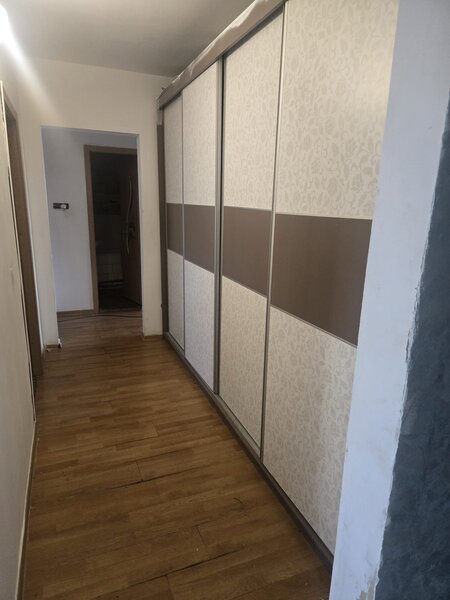 1 Decembrie 1918 Apartament 3 camere de vanzare zona  Auchan Titan